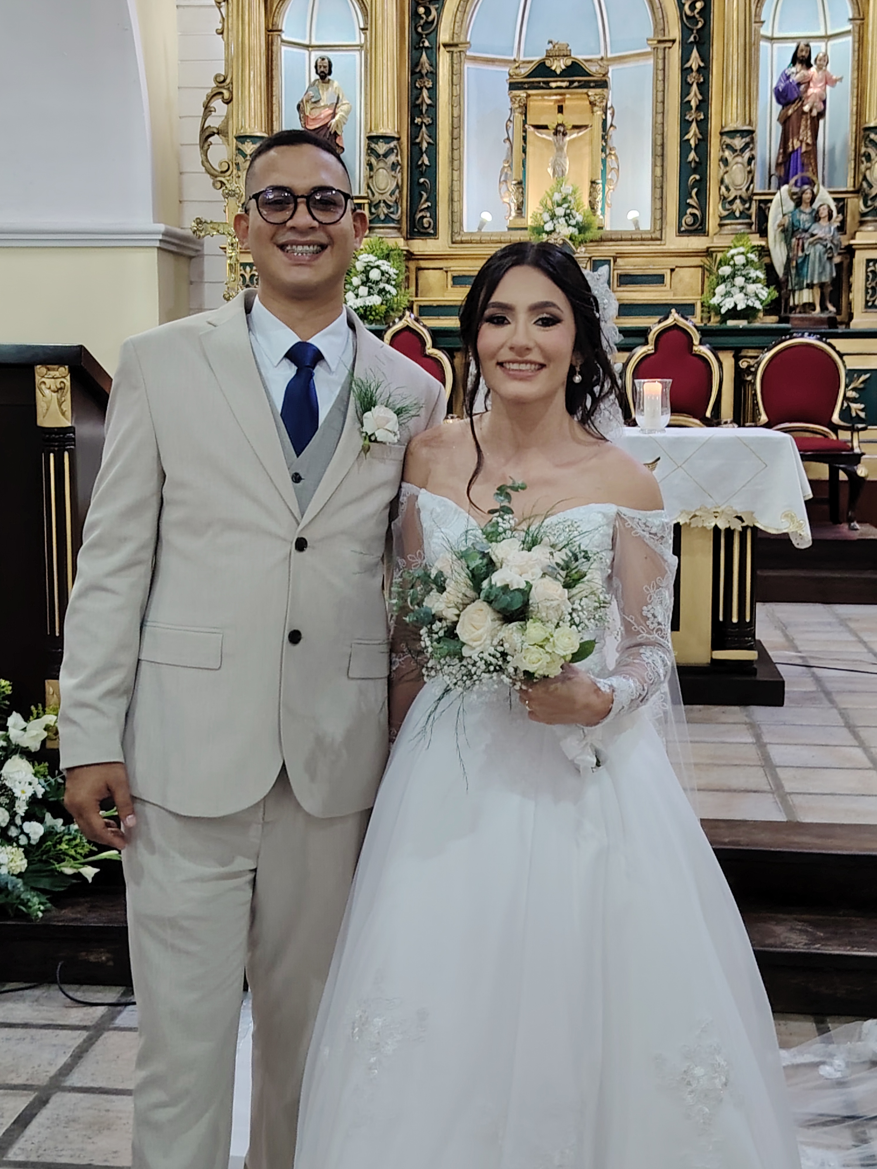 Virginia May López - Diseñadora de Modas