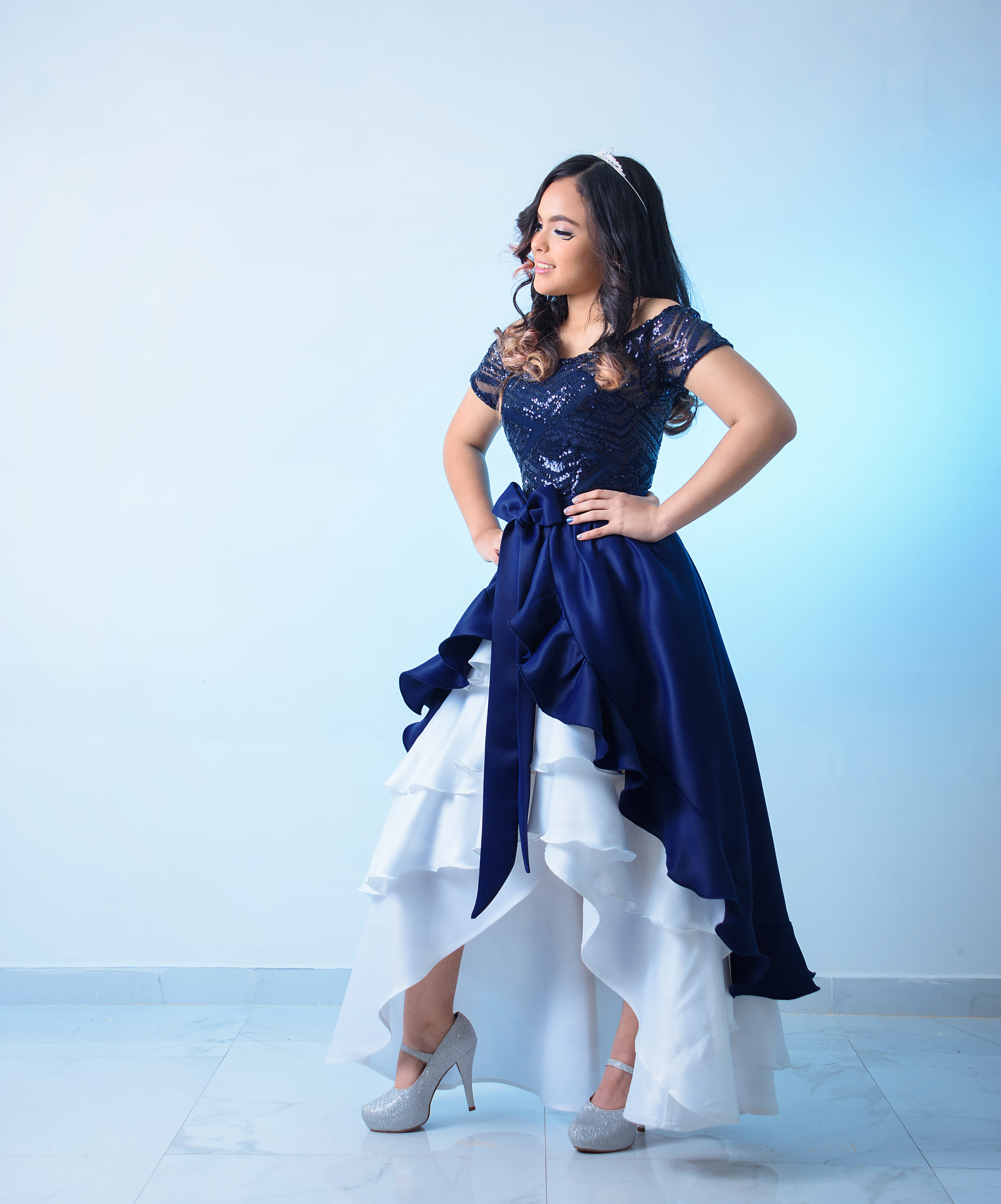 Virginia May López - Diseñadora de Modas