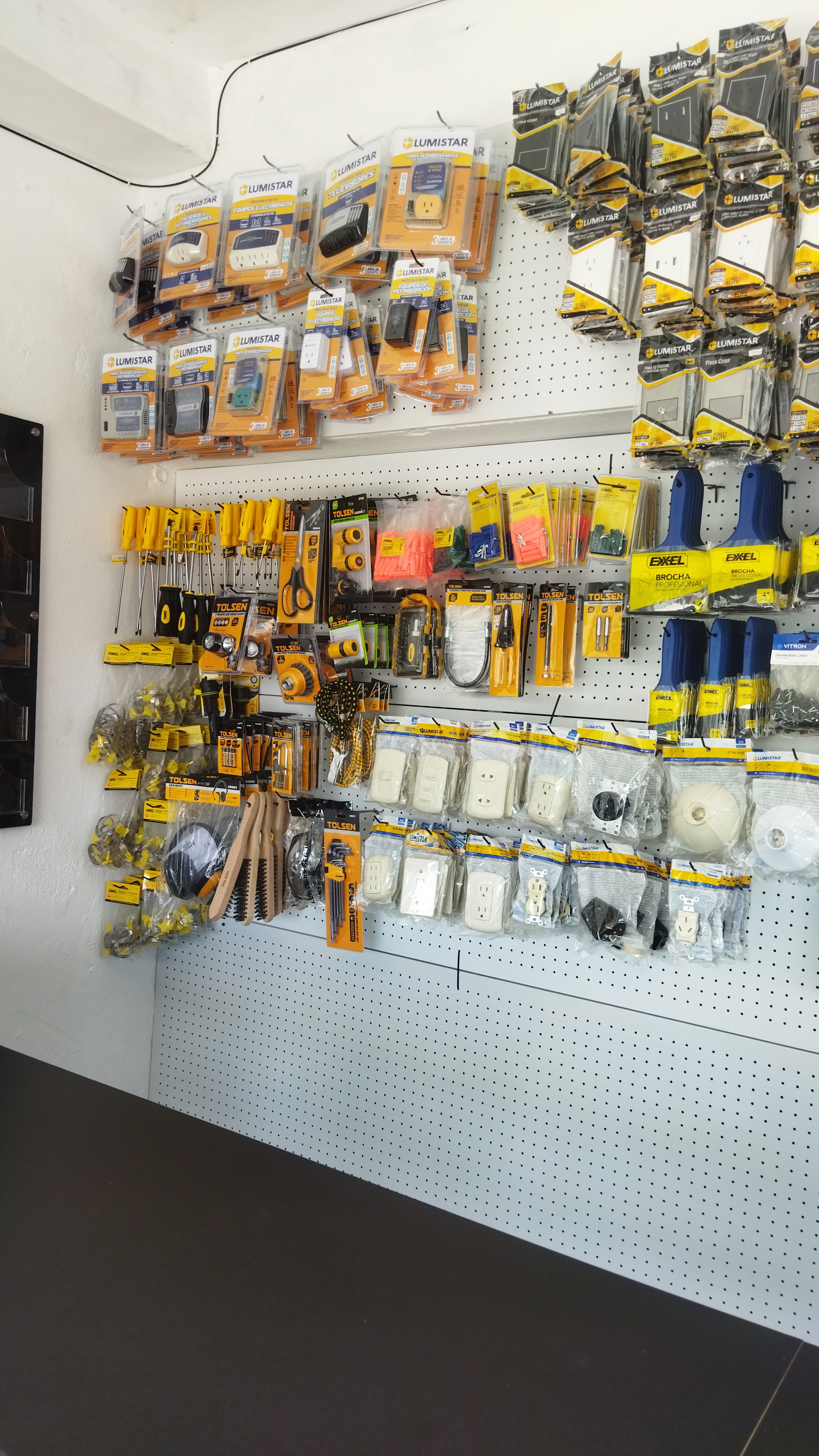 Multi Ferretería los Bordones