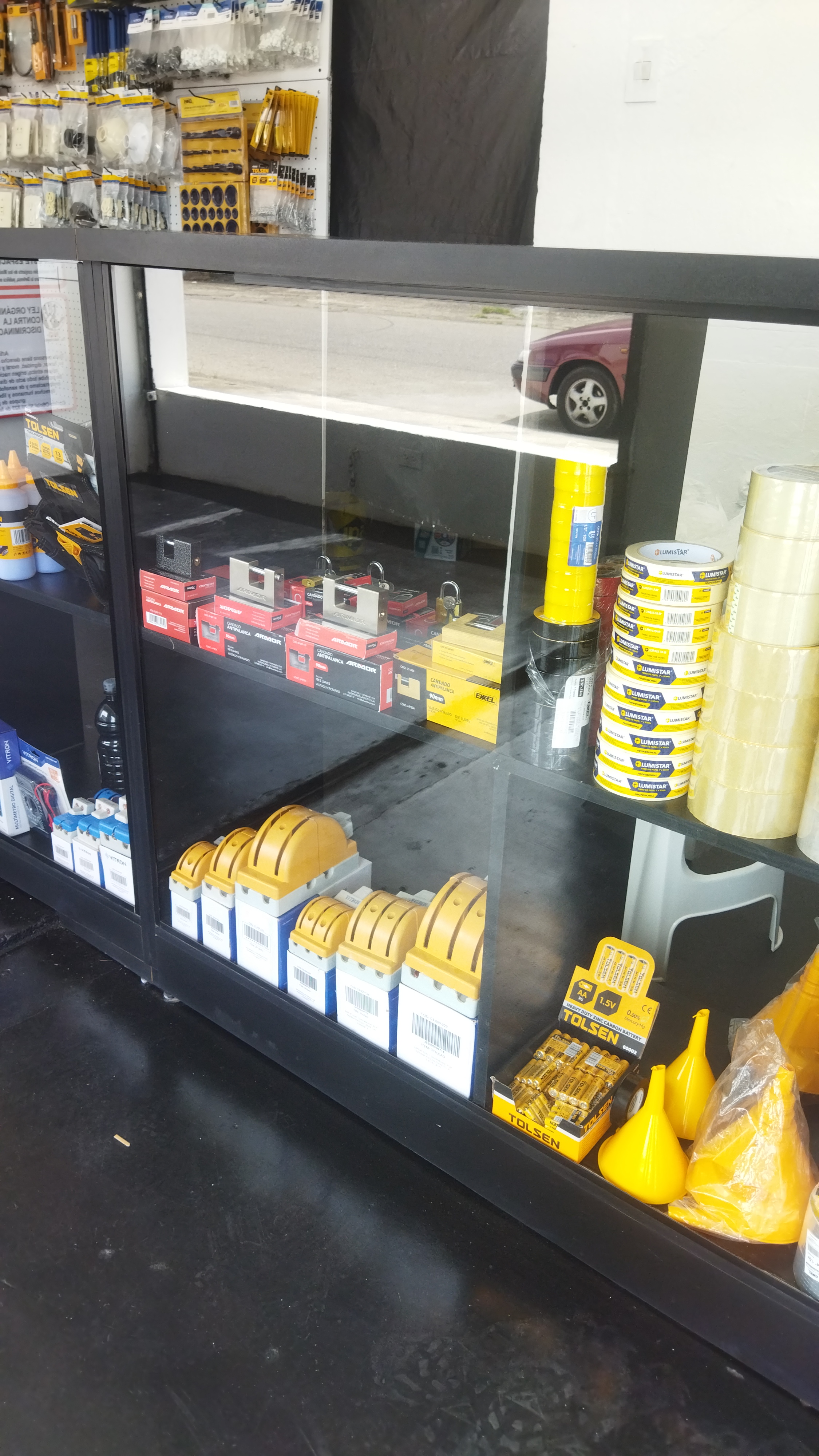 Multi Ferretería los Bordones