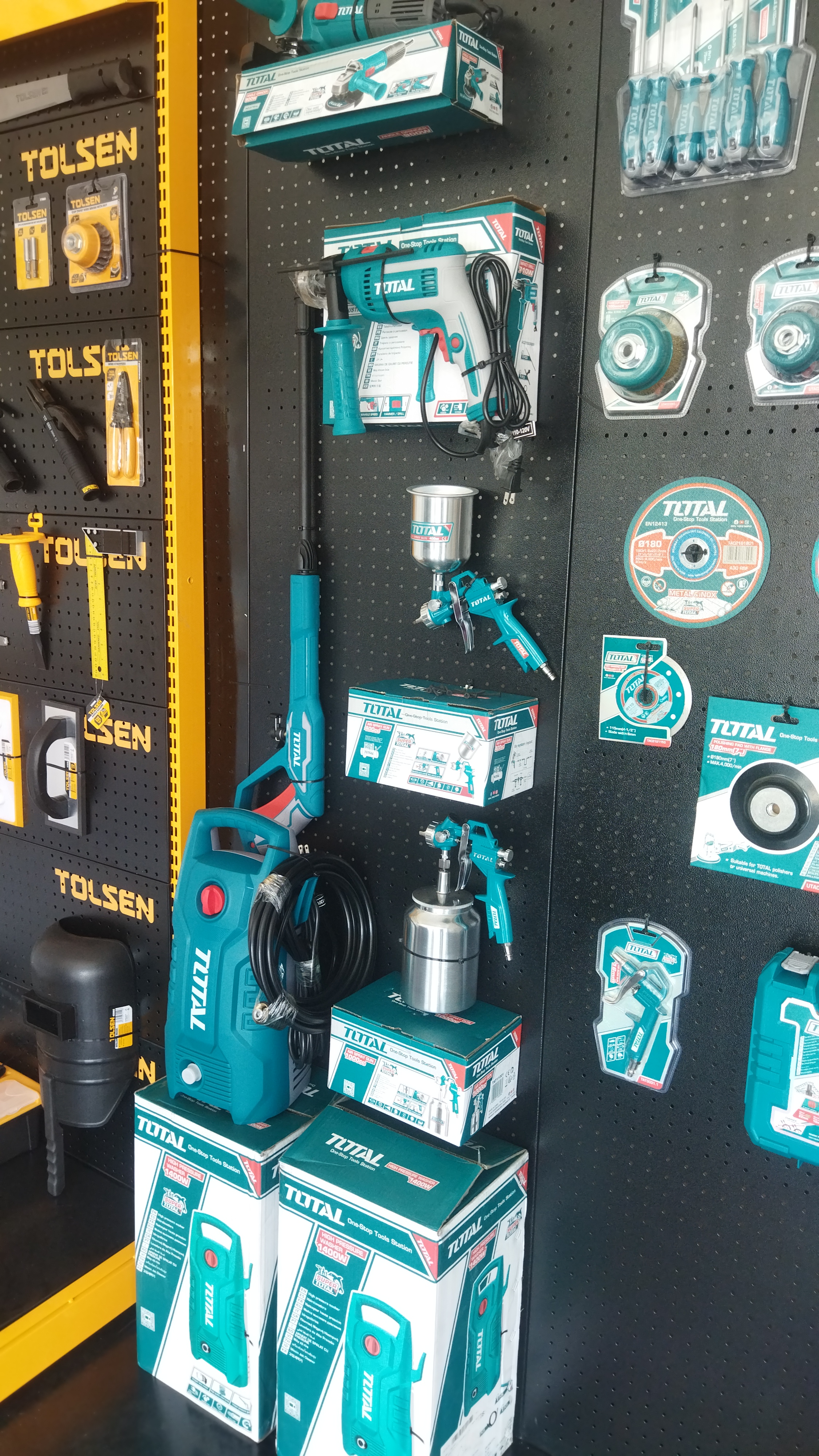 Multi Ferretería los Bordones